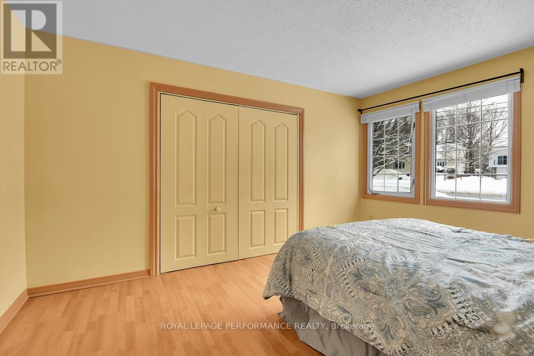 813 Walkley Road, Ottawa, Ontario K1V 6R6 - Photo 22 - X12740720