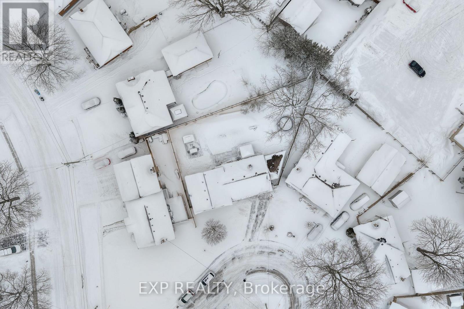 6970 Concord Crescent, Niagara Falls, Ontario  L2G 5G6 - Photo 3 - X12740702