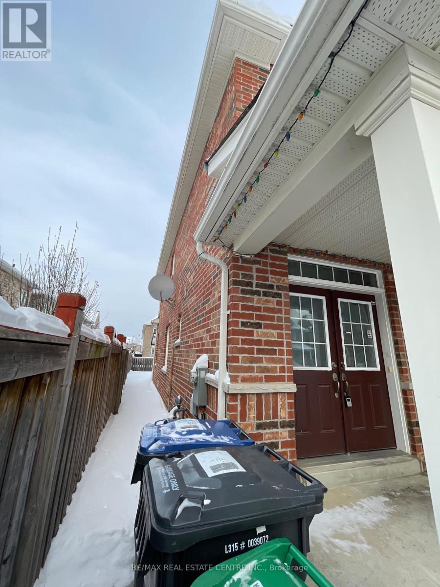 11 Berryfield Way, Brampton, Ontario  L6R 0Y2 - Photo 36 - W12739014