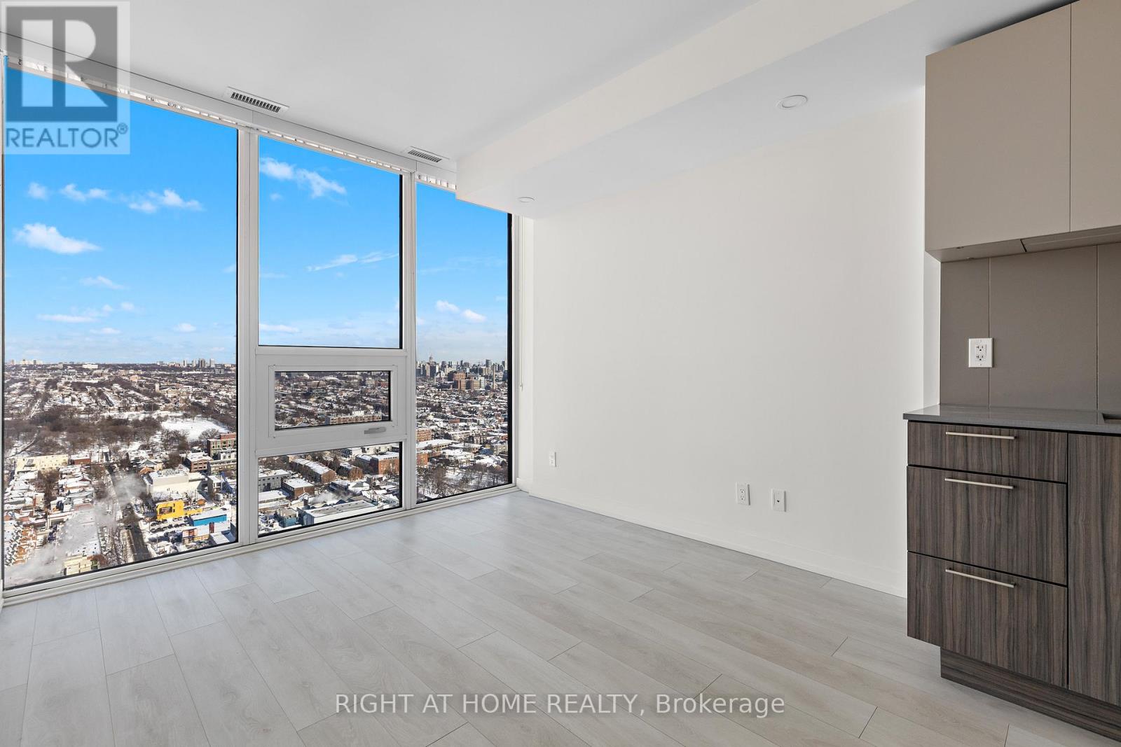 Ph18 - 19 Western Battery Road, Toronto, Ontario  M6K 3S4 - Photo 11 - C12740730