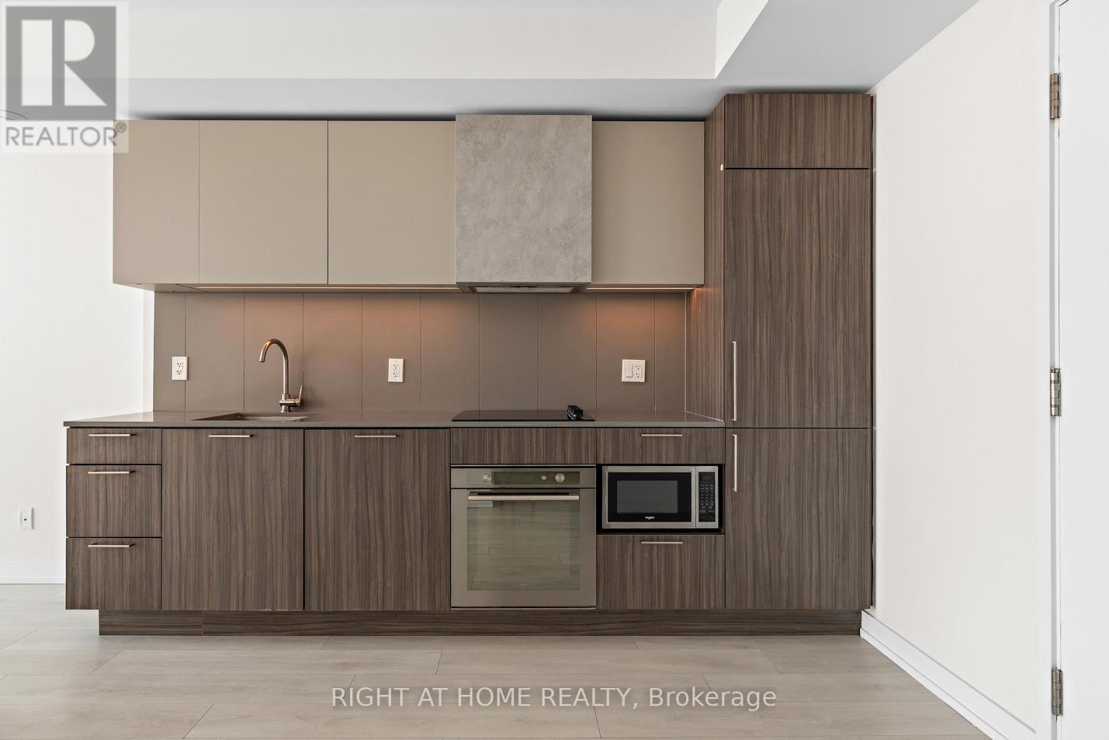 Ph18 - 19 Western Battery Road, Toronto, Ontario  M6K 3S4 - Photo 3 - C12740730