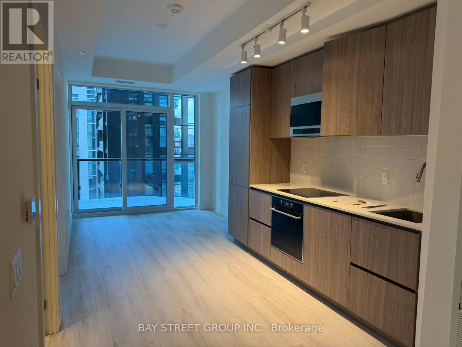 1603 - 110 Broadway Avenue, Toronto, Ontario  M4P 1V7 - Photo 5 - C12740782