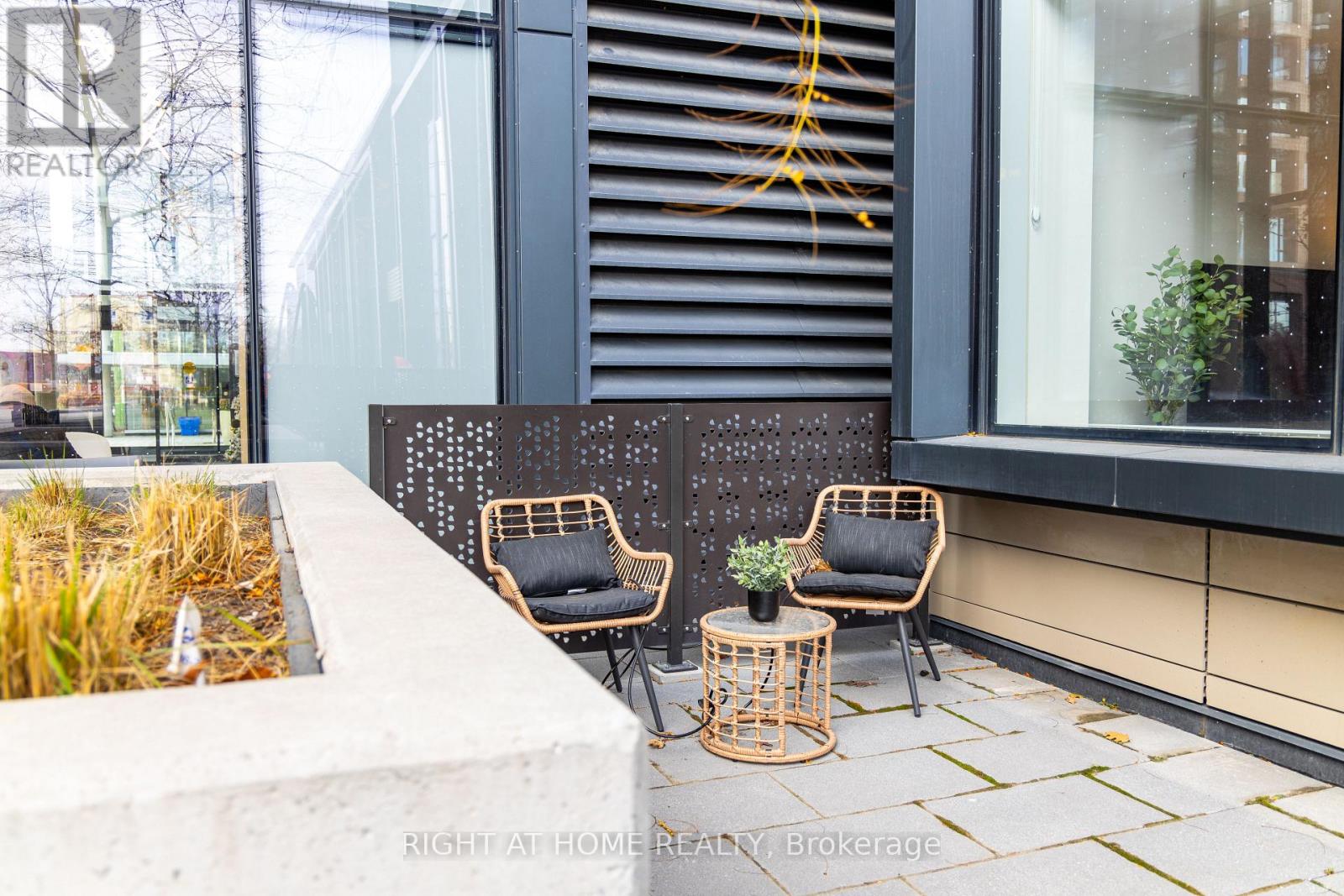 S124 - 180 Mill Street, Toronto, Ontario  M5A 0V7 - Photo 14 - C12740784