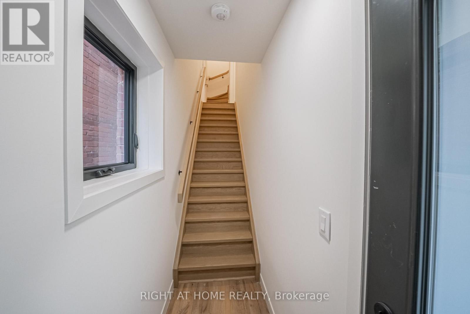 4 - 435 Grace Street, Toronto, Ontario  M6G 3A8 - Photo 19 - C12740790