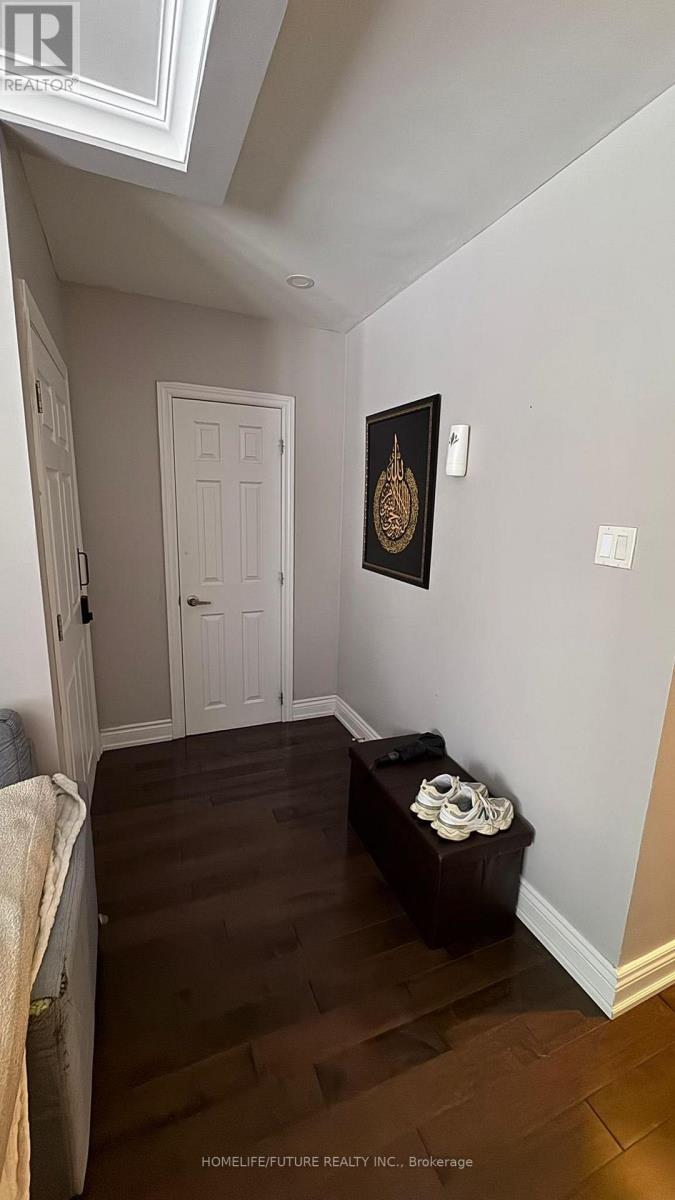 70 Sophia Drive, Toronto, Ontario  M1H 1Z5 - Photo 10 - E12740700