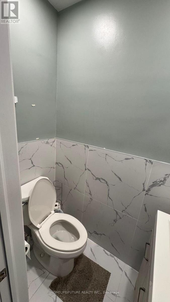 70 Sophia Drive, Toronto, Ontario  M1H 1Z5 - Photo 12 - E12740700