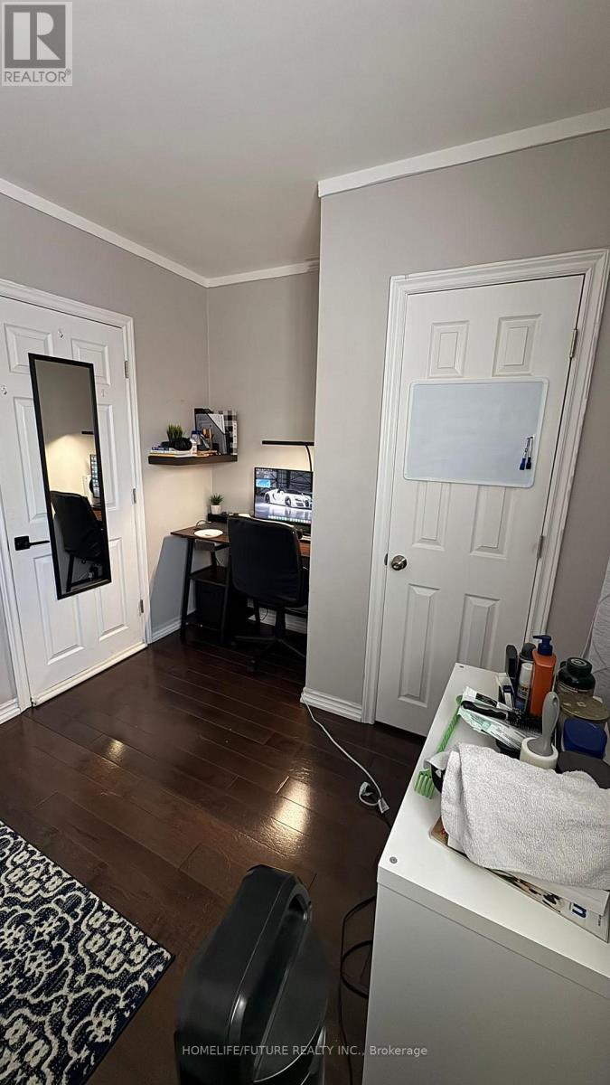 70 Sophia Drive, Toronto, Ontario  M1H 1Z5 - Photo 6 - E12740700