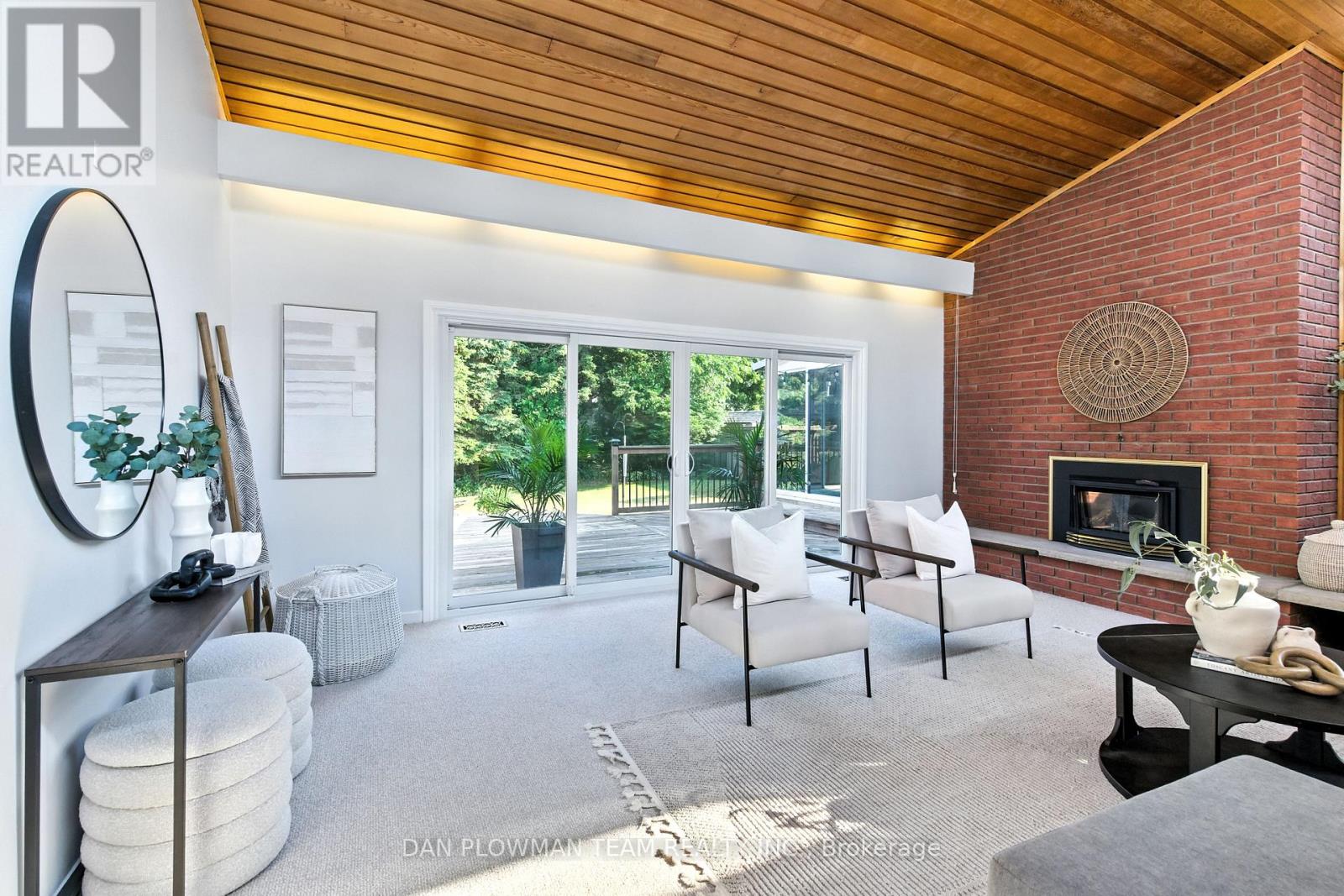 83 Sherwood Road E, Ajax, Ontario  L1T 2Y7 - Photo 2 - E12740714