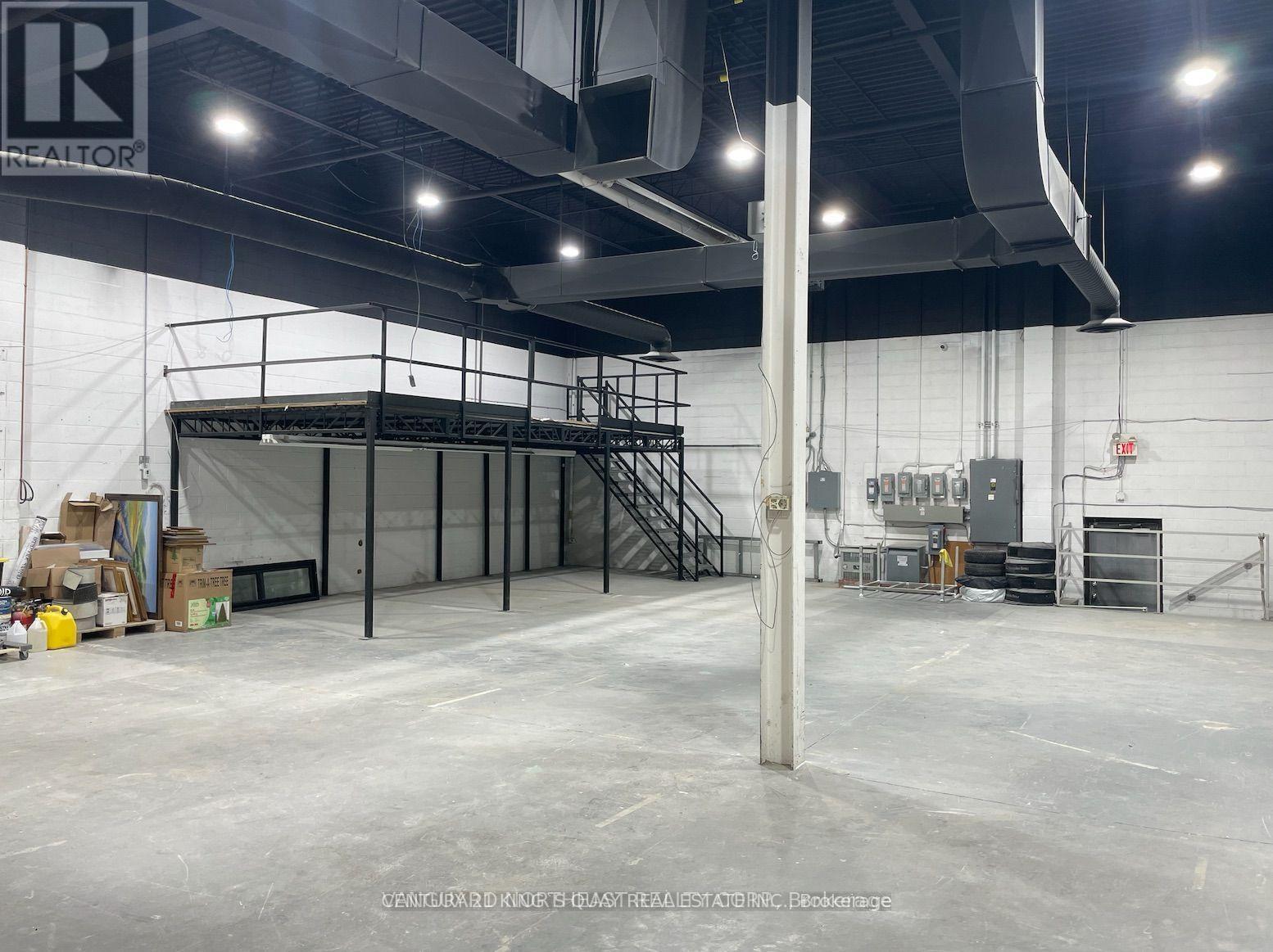 5 - 20 Mural Street, Richmond Hill, Ontario  L4B 1K3 - Photo 7 - N12740774