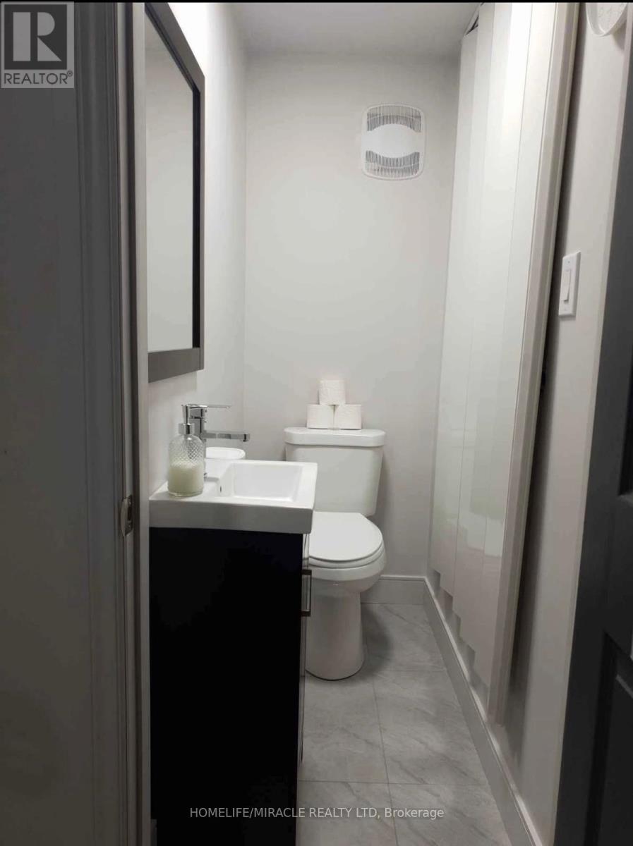 Lower Level - 44 Andy Crescent, Vaughan, Ontario  L4H 1C5 - Photo 9 - N12740786