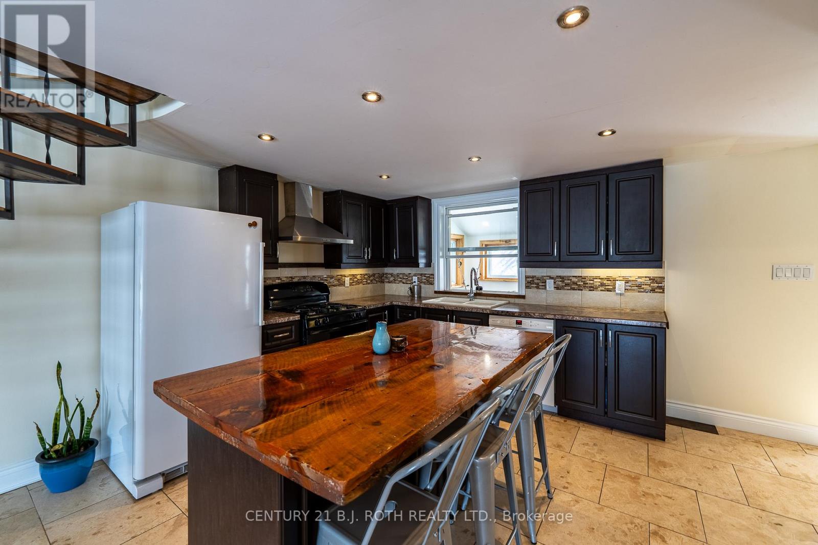 2708 Concession 9 Road W, Ramara, Ontario  L0K 1B0 - Photo 12 - S12740706