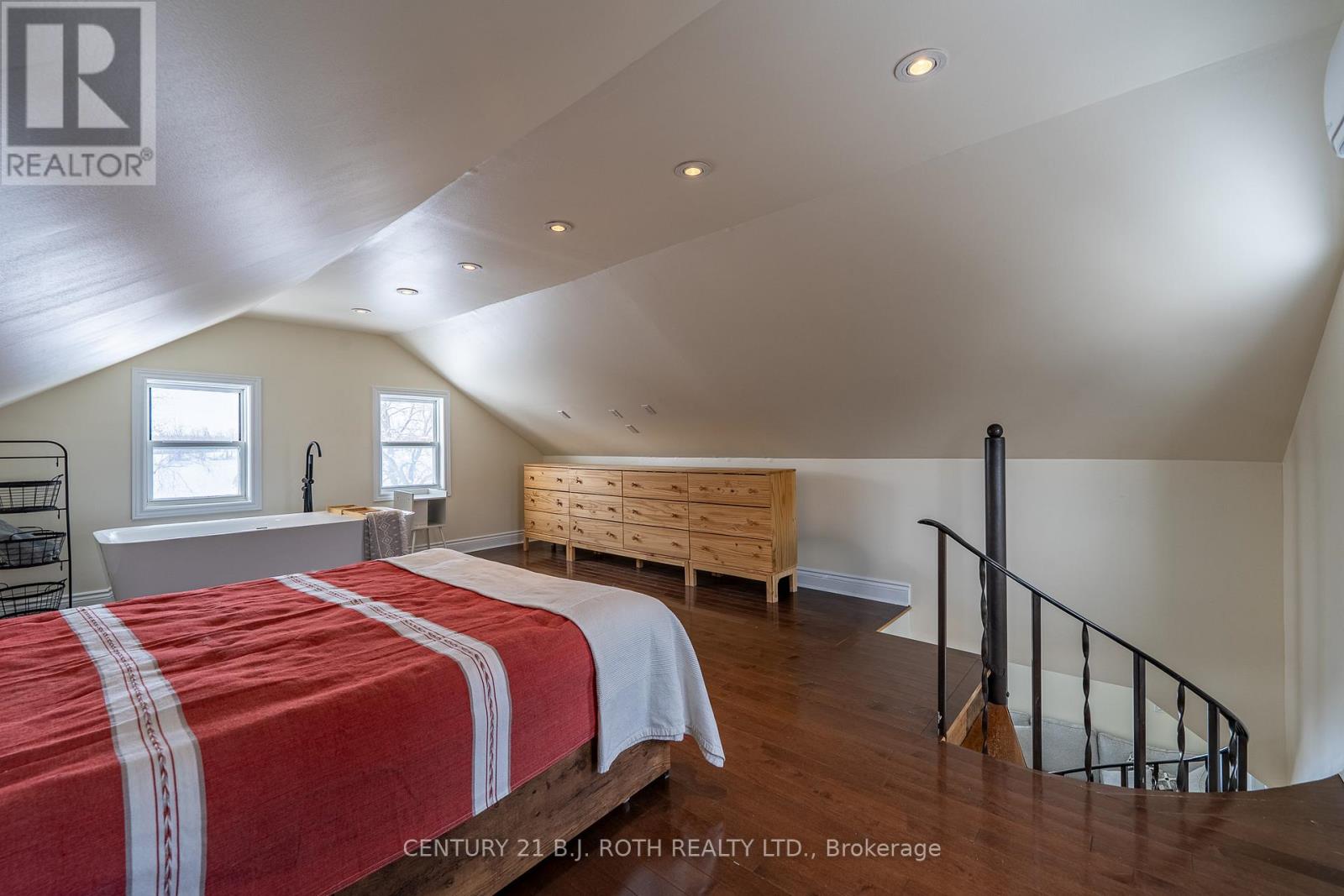 2708 Concession 9 Road W, Ramara, Ontario  L0K 1B0 - Photo 22 - S12740706