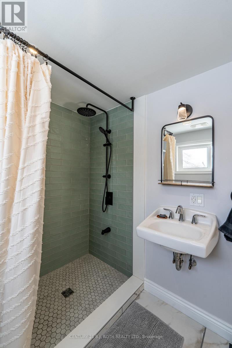 2708 Concession 9 Road W, Ramara, Ontario  L0K 1B0 - Photo 24 - S12740706