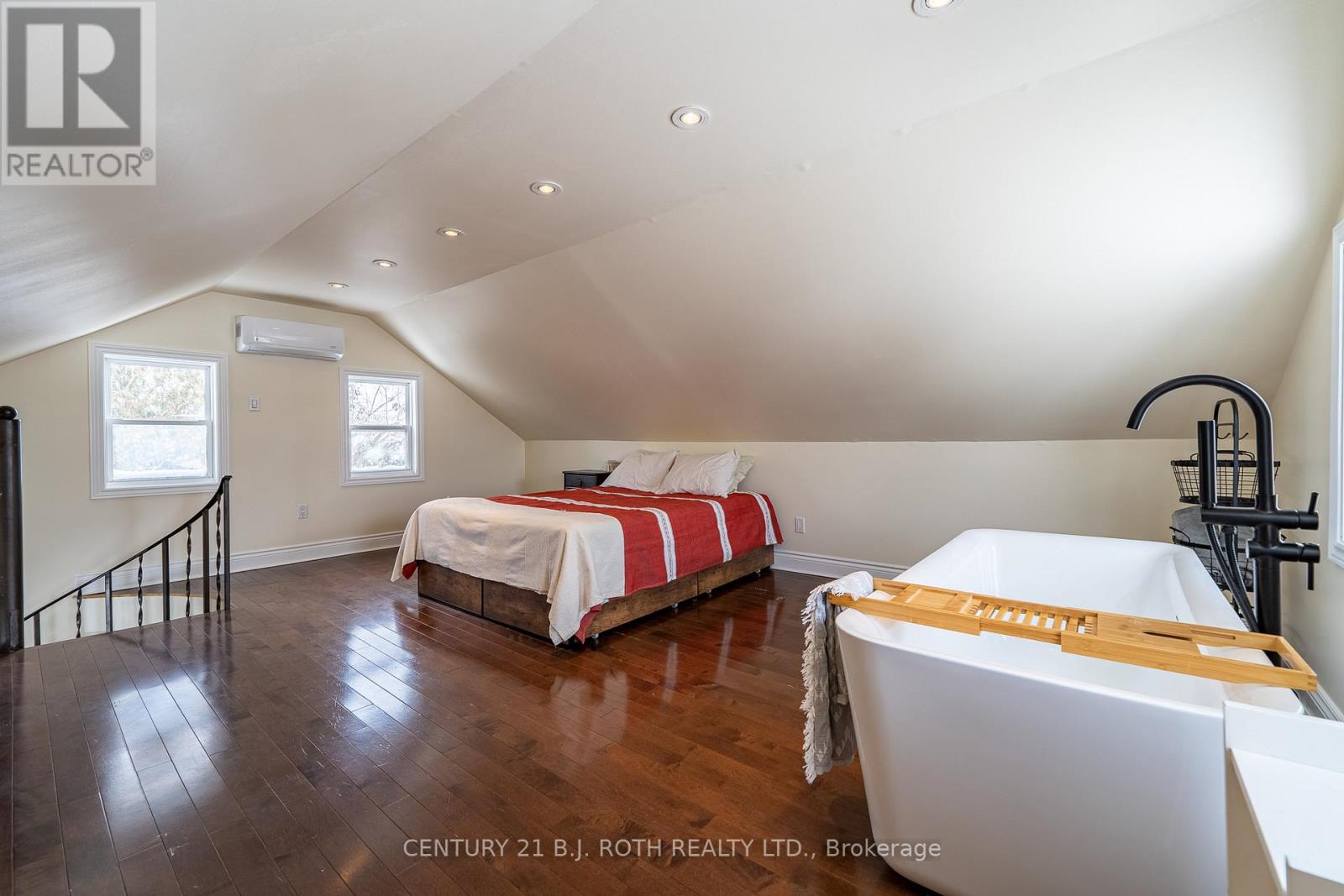 2708 Concession 9 Road W, Ramara, Ontario  L0K 1B0 - Photo 25 - S12740706