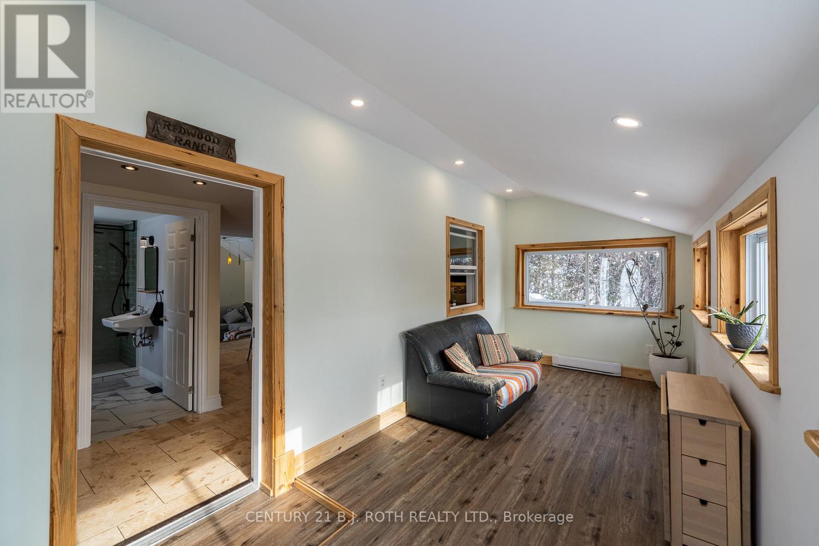 2708 Concession 9 Road W, Ramara, Ontario  L0K 1B0 - Photo 5 - S12740706