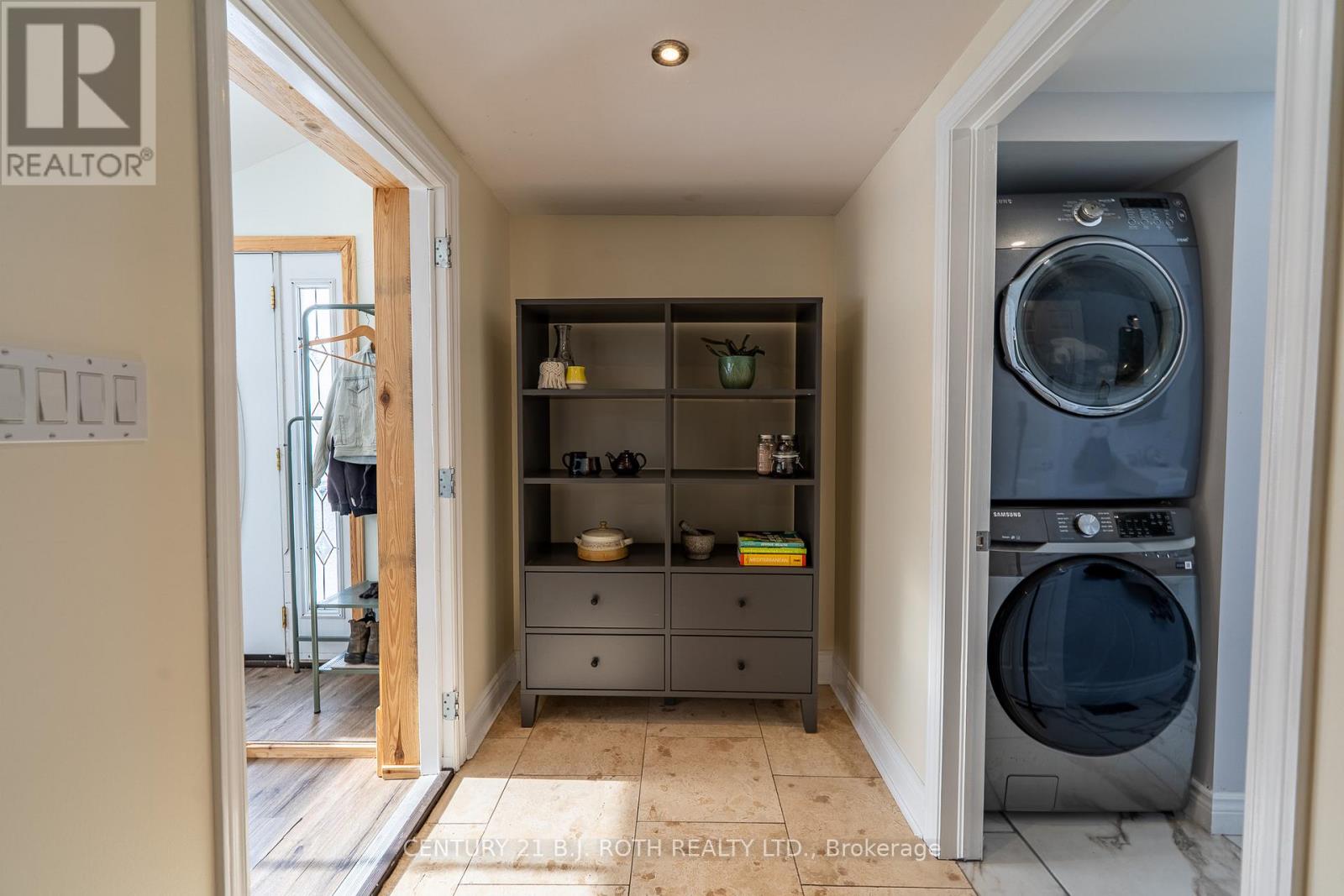 2708 Concession 9 Road W, Ramara, Ontario  L0K 1B0 - Photo 9 - S12740706