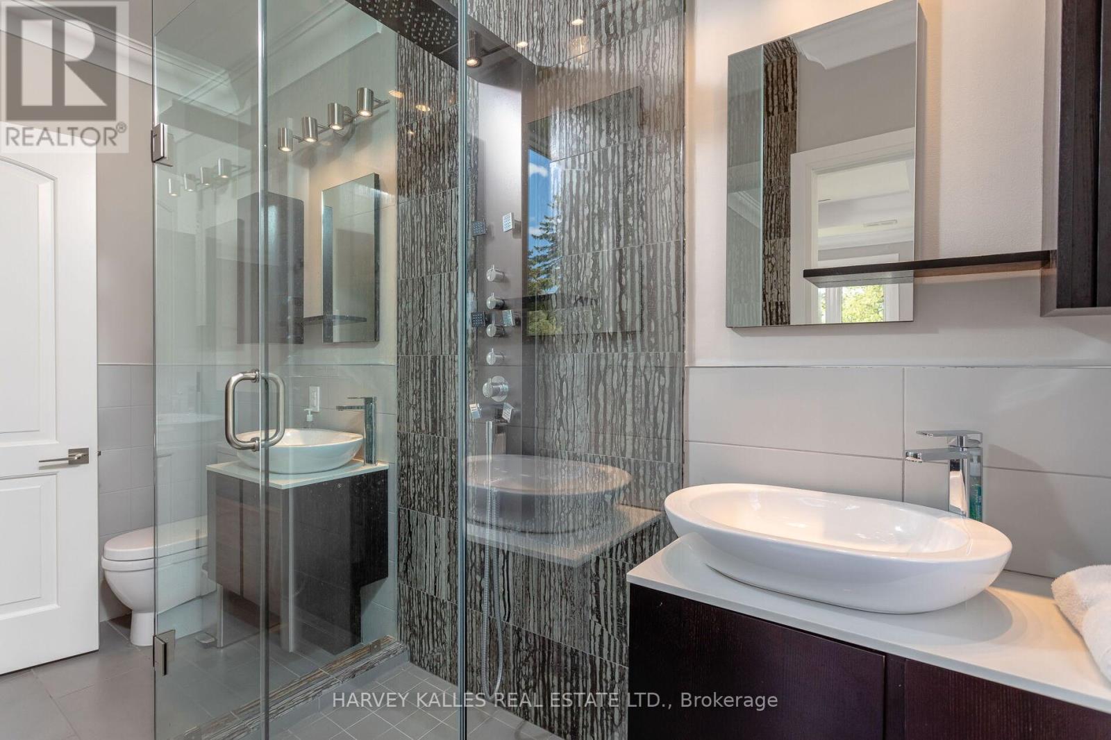 3 Oakbank Road, Vaughan, Ontario  L4J 2B8 - Photo 33 - N12740300