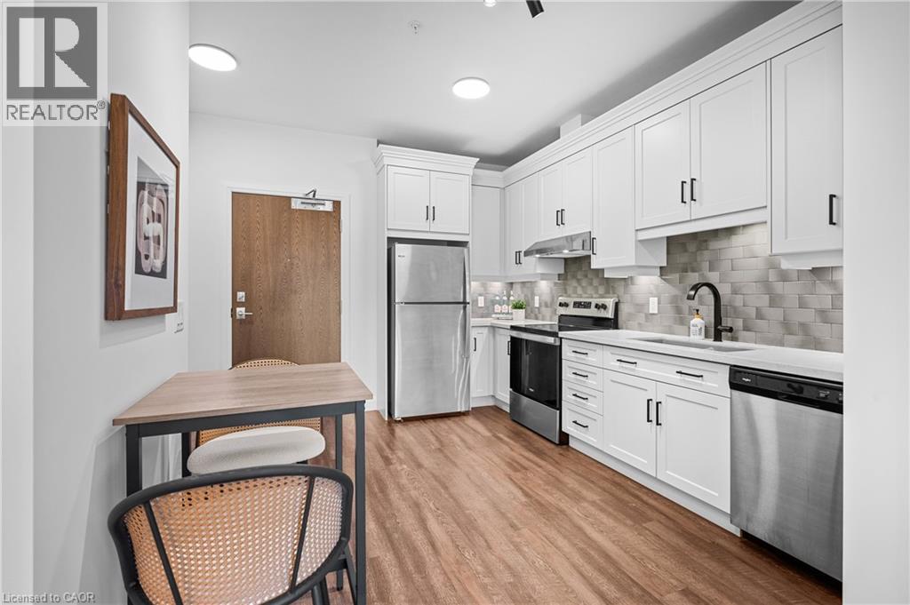 30 Hamilton Street S Unit# 111, Waterdown, Ontario  L8B 1V8 - Photo 4 - 40800922