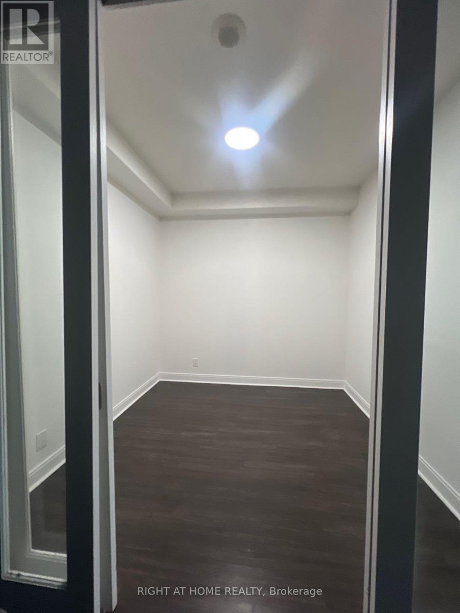 1107 - 90 Absolute Avenue, Mississauga, Ontario  L4Z 0A3 - Photo 11 - W12740750