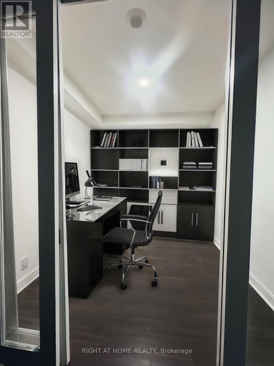 1107 - 90 Absolute Avenue, Mississauga, Ontario  L4Z 0A3 - Photo 3 - W12740750