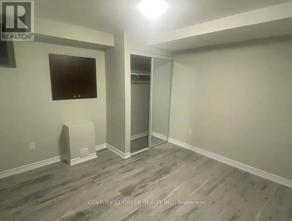 Bsmt - 24 Baby Pointe Trail, Brampton, Ontario  L7A 0W3 - Photo 8 - W12740752