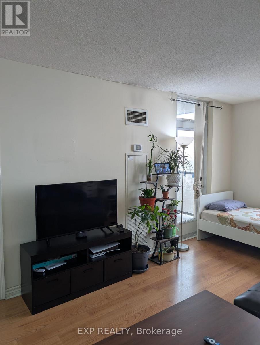 601 - 710 Humberwood Blvd Boulevard N, Toronto, Ontario  M9W 7J5 - Photo 13 - W12740762