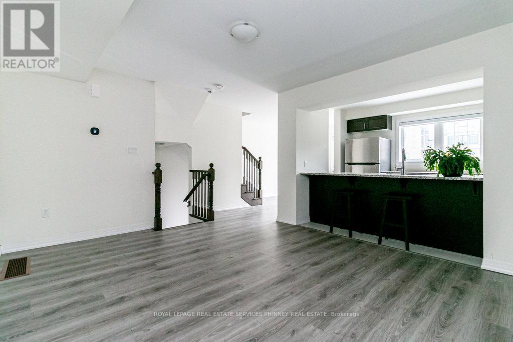 124 Stork Street, Oakville, Ontario  L6H 0X8 - Photo 10 - W12740768