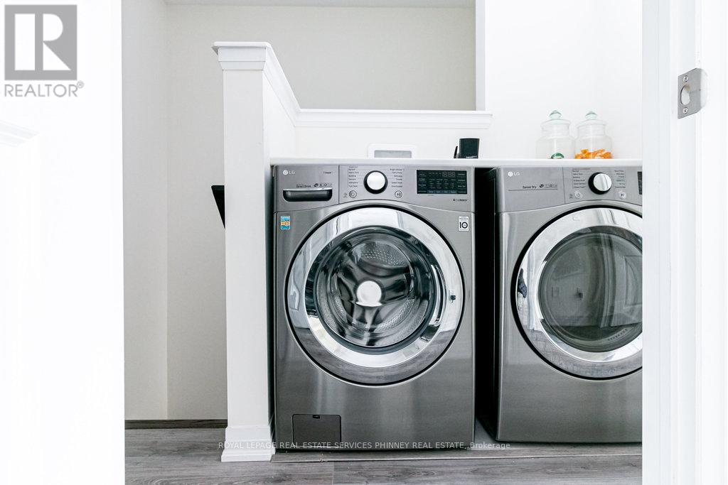 124 Stork Street, Oakville, Ontario  L6H 0X8 - Photo 21 - W12740768