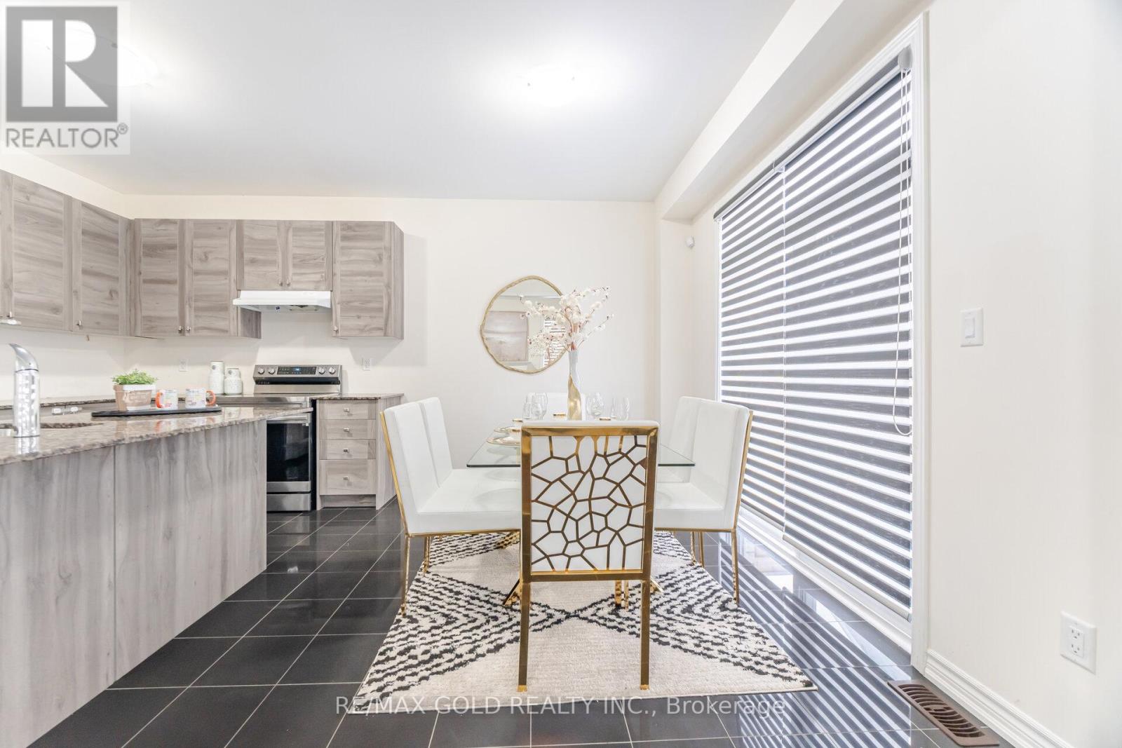 10 Thornvalley Terrace, Caledon, Ontario  L7C 4H9 - Photo 19 - W12740776