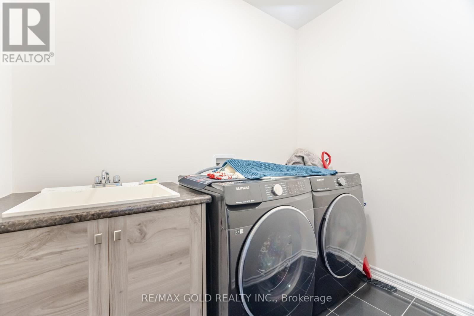 10 Thornvalley Terrace, Caledon, Ontario  L7C 4H9 - Photo 38 - W12740776