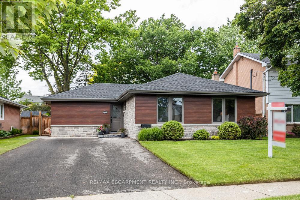 1491 Venta Avenue, Mississauga, Ontario  L4X 1C9 - Photo 2 - W12740780