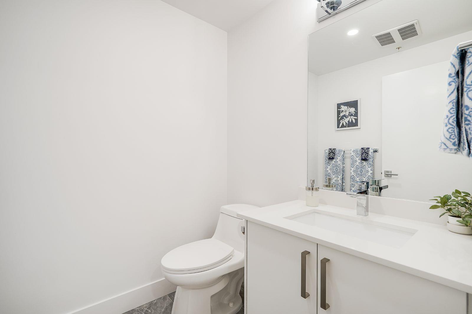 20449 Park Avenue, Langley, British Columbia  V3A 4N2 - Photo 4 - R2988032