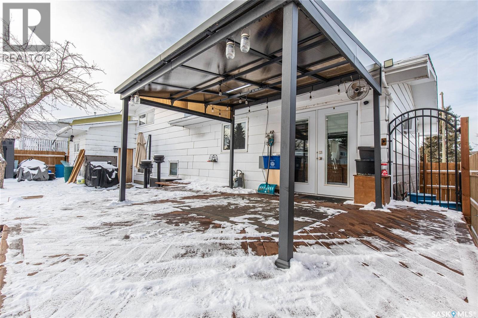 1266 Maybery Crescent, Moose Jaw, Saskatchewan  S6H 7B4 - Photo 38 - SK025638