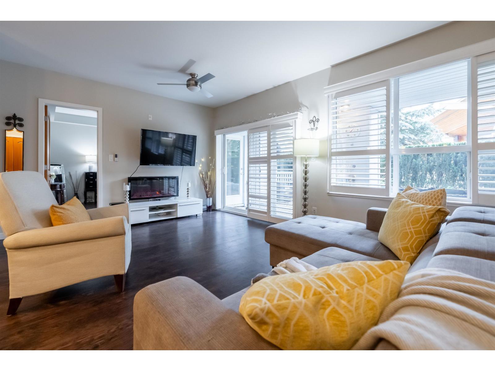 112 6480 194 Street, Surrey, British Columbia V4N 6J9 - Photo 11 - R3084664