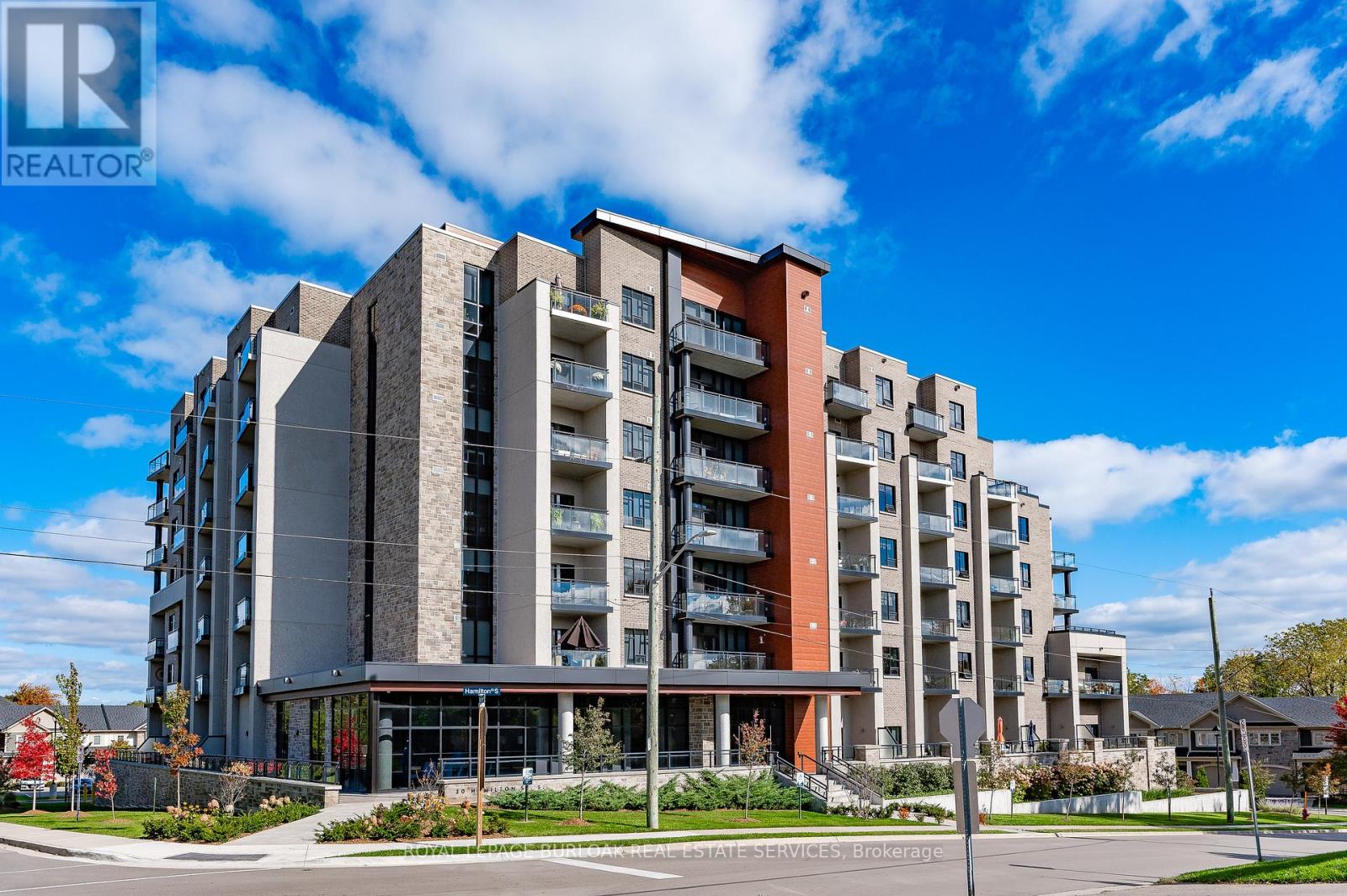 111 - 30 HAMILTON STREET S, Hamilton, Ontario