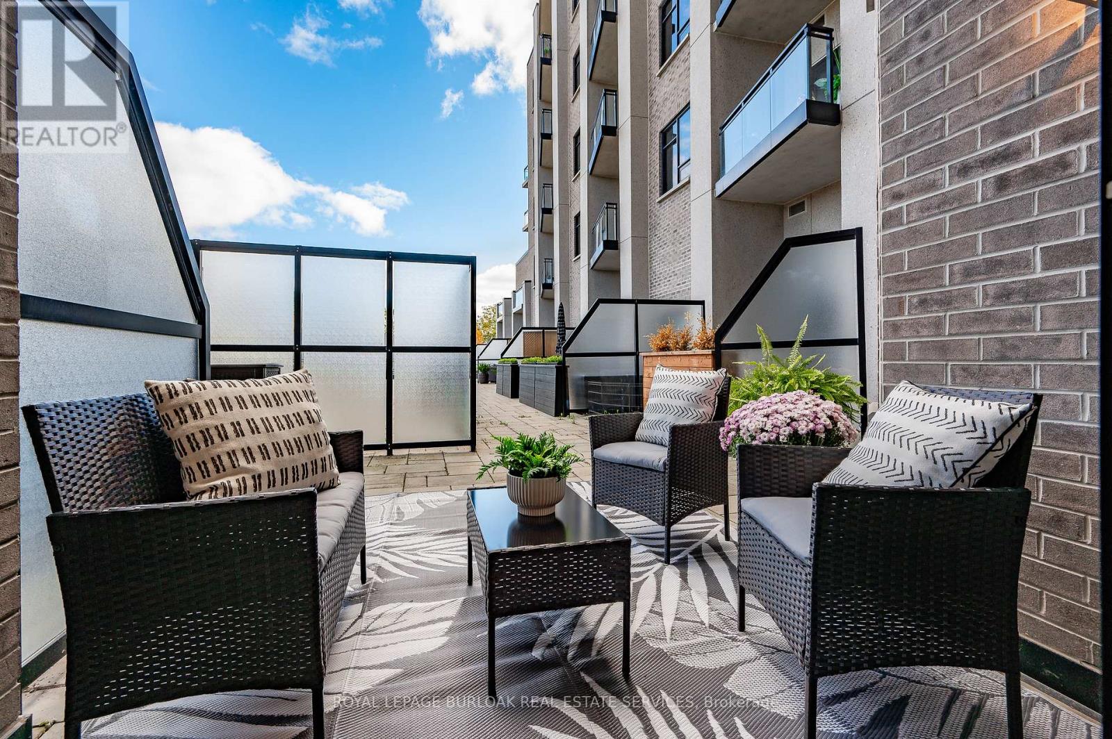 111 - 30 Hamilton Street S, Hamilton, Ontario  L0R 2H0 - Photo 20 - X12740772