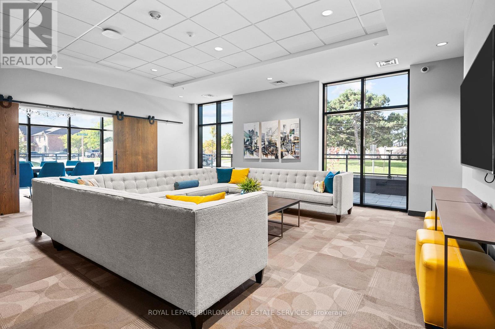 111 - 30 Hamilton Street S, Hamilton, Ontario  L0R 2H0 - Photo 24 - X12740772