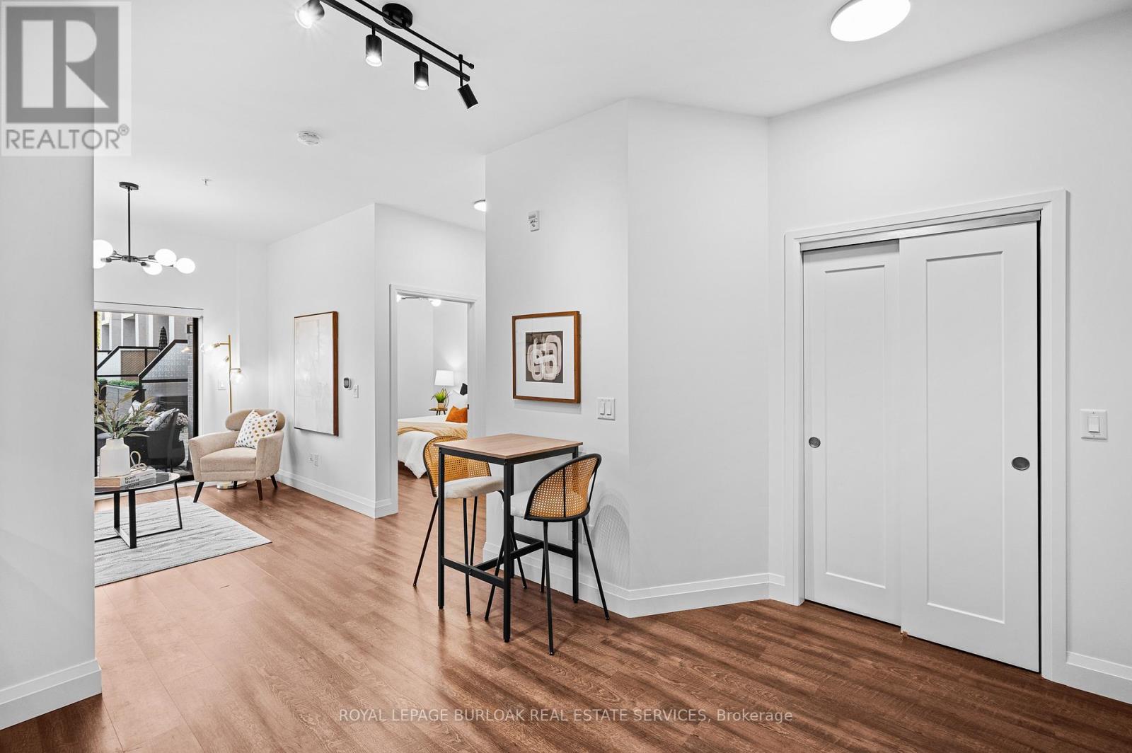 111 - 30 Hamilton Street S, Hamilton, Ontario  L0R 2H0 - Photo 6 - X12740772