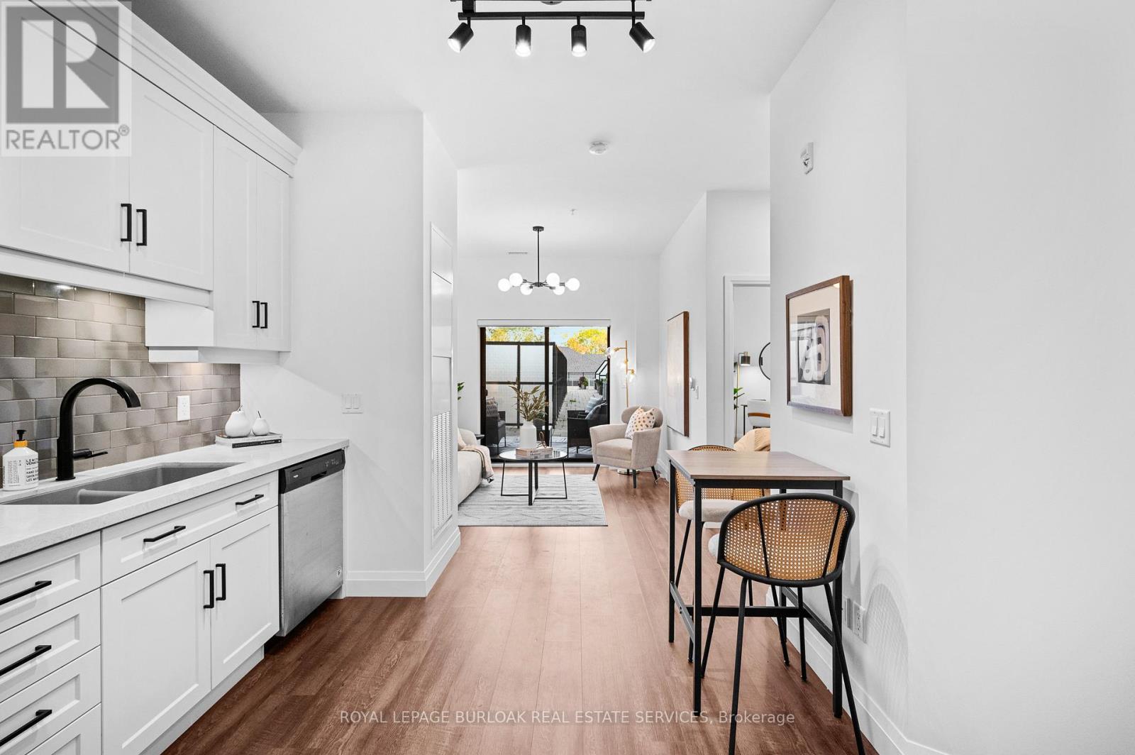 111 - 30 Hamilton Street S, Hamilton, Ontario  L0R 2H0 - Photo 7 - X12740772