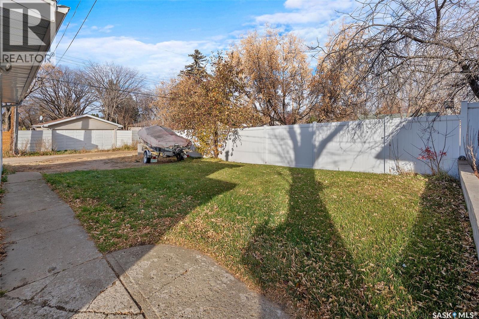 1513 G Avenue N, Saskatoon, Saskatchewan  S7L 2B1 - Photo 33 - SK027548