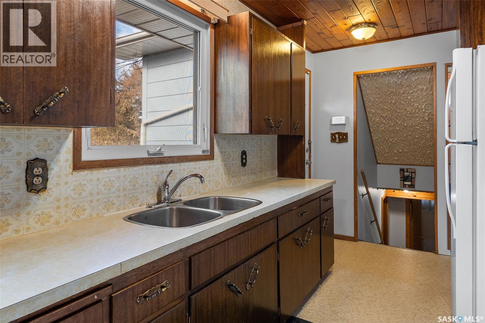 1513 G Avenue N, Saskatoon, Saskatchewan  S7L 2B1 - Photo 8 - SK027548