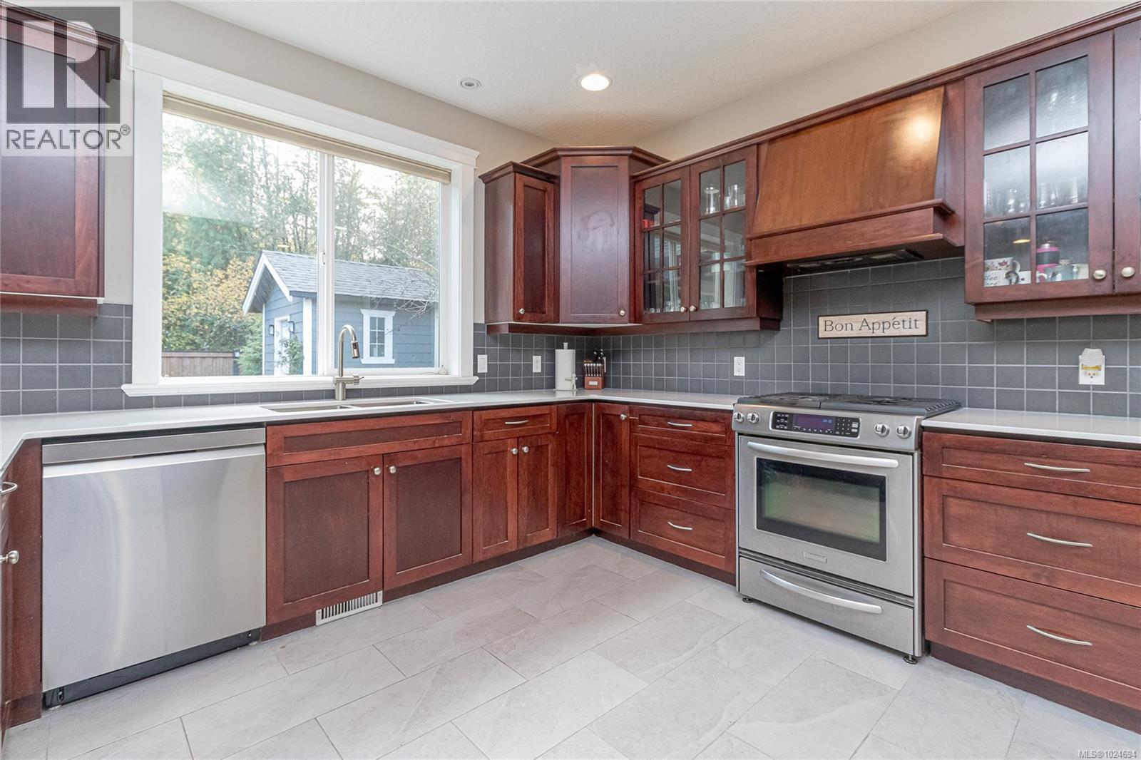 898 Bucktail Rd, Mill Bay, British Columbia  V0R 2P1 - Photo 10 - 1024694