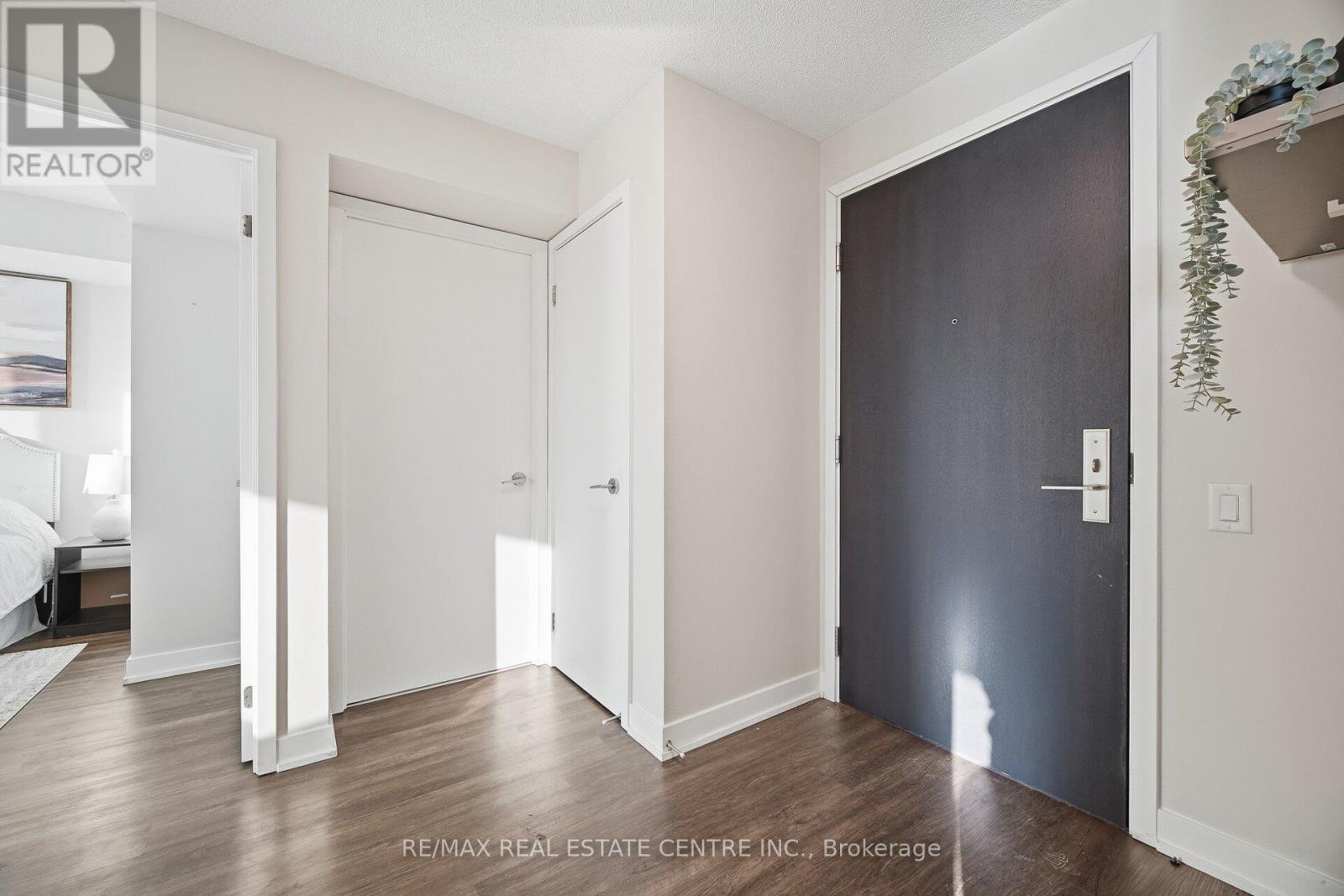 1112 - 38 Monte Kwinter Court, Toronto, Ontario  M3H 0E2 - Photo 13 - C12738290