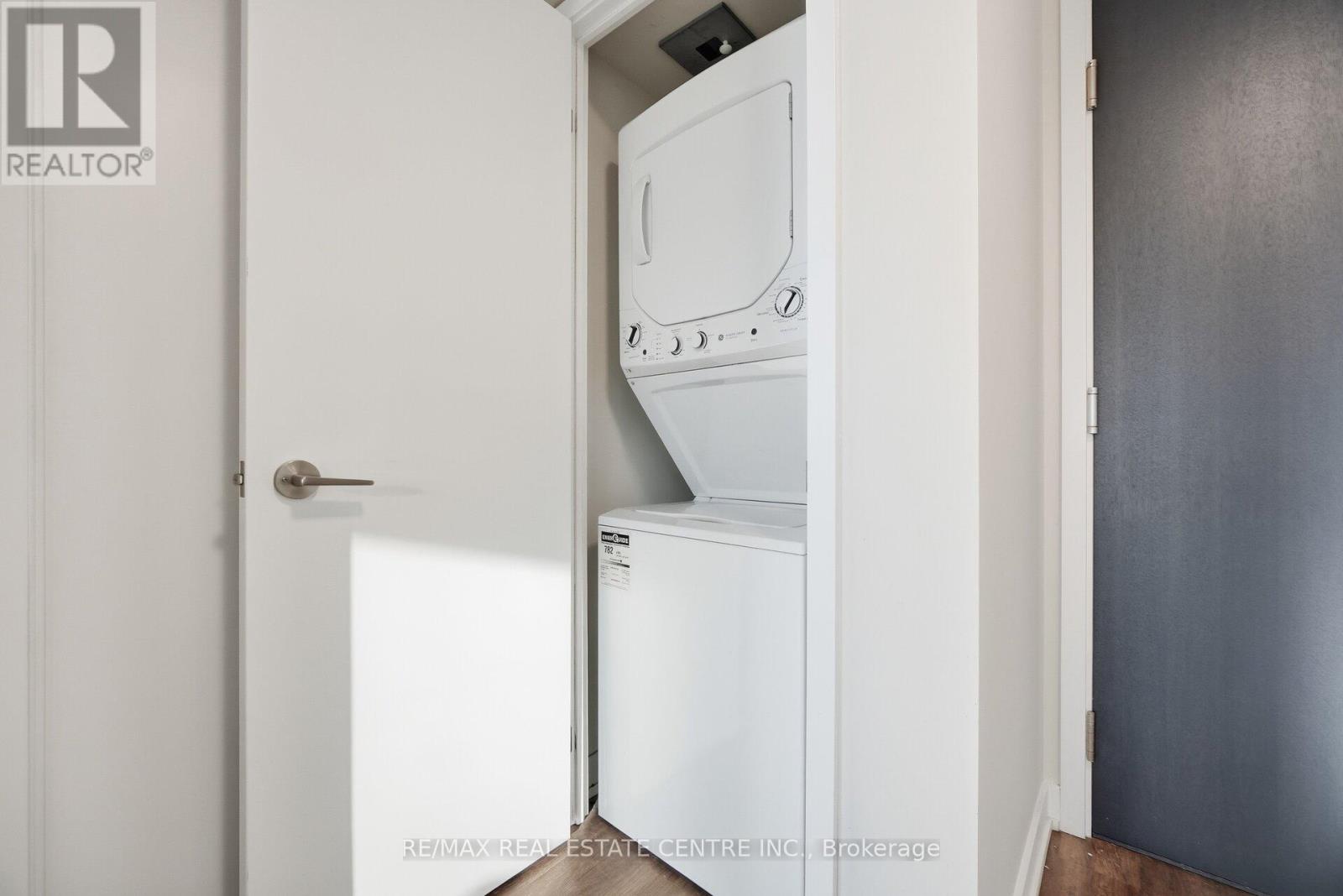 1112 - 38 Monte Kwinter Court, Toronto, Ontario  M3H 0E2 - Photo 21 - C12738290