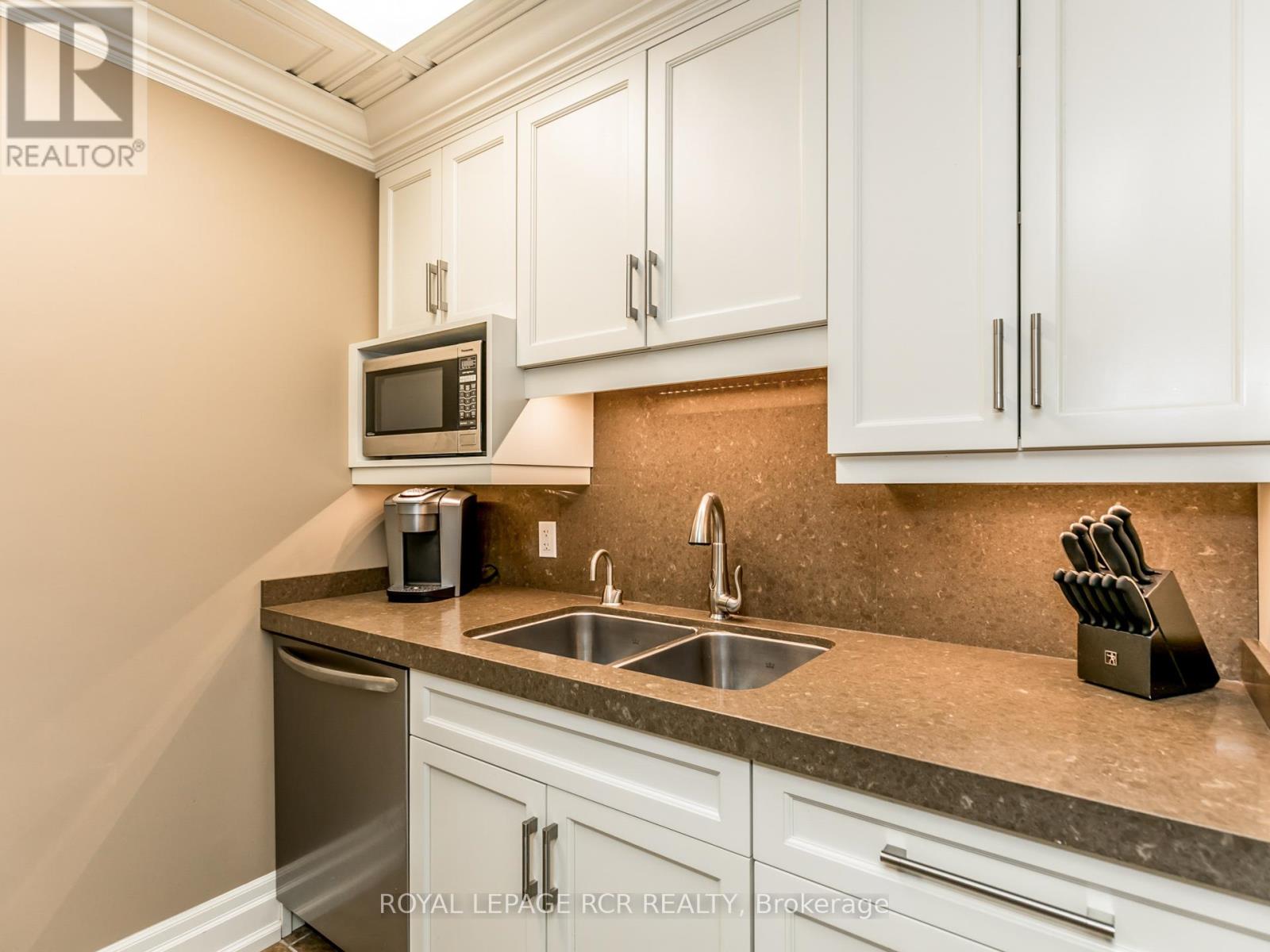 6 & 7 - 350 Harry Walker Parkway N, Newmarket, Ontario  L3Y 8L3 - Photo 20 - N12740206