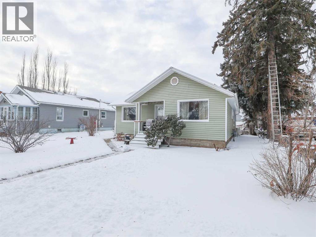 4716 51 Street, Stettler, Alberta  T4K 1J5 - Photo 35 - A2275629