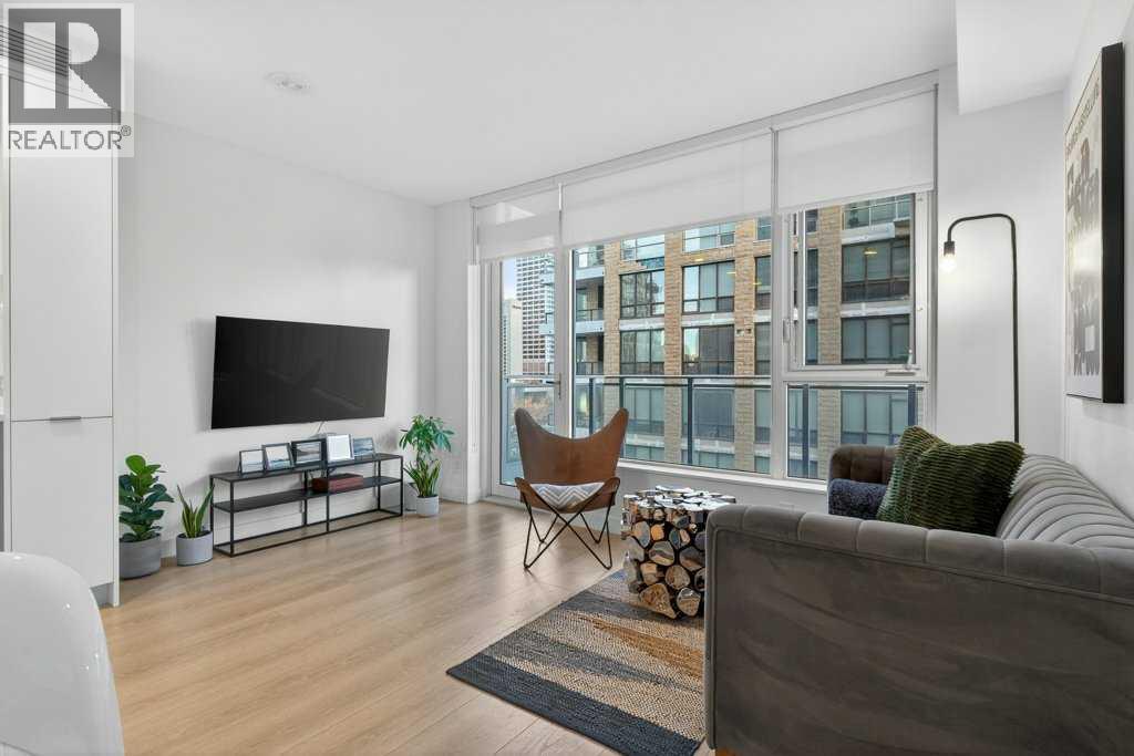 503, 108 Waterfront Court Sw, Calgary, Alberta  T2P 1K7 - Photo 6 - A2278709