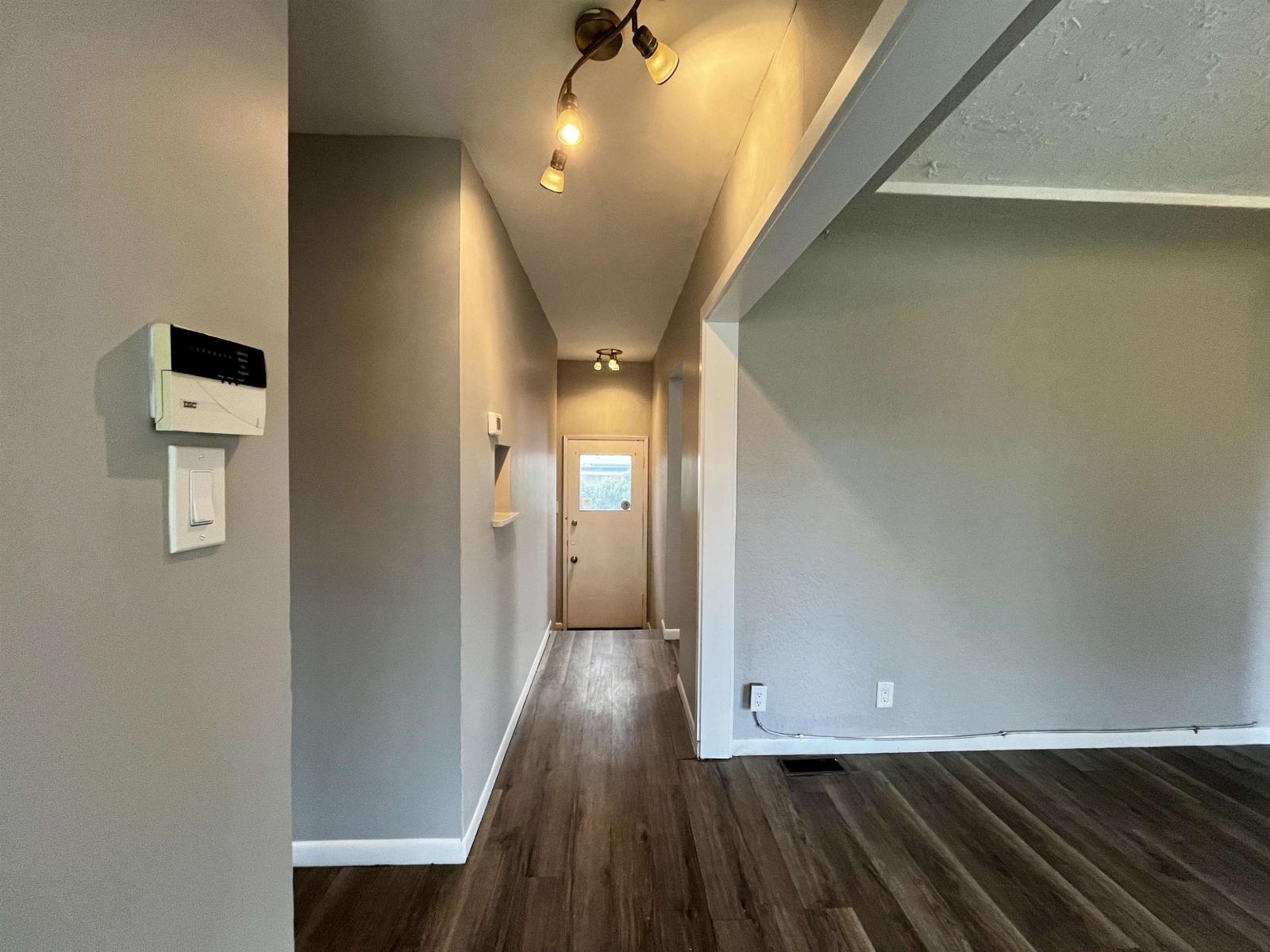 2280 Alexander Crescent, Abbotsford, British Columbia  V2S 3W4 - Photo 4 - R3082847