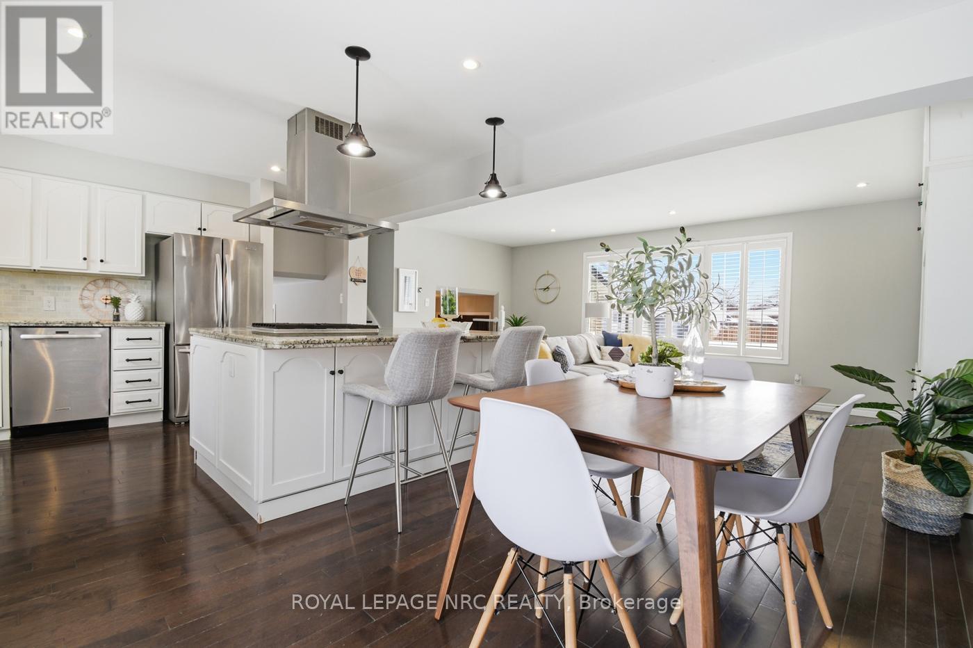 29 Beachview Drive, St. Catharines, Ontario  L2N 3W4 - Photo 18 - X12740794