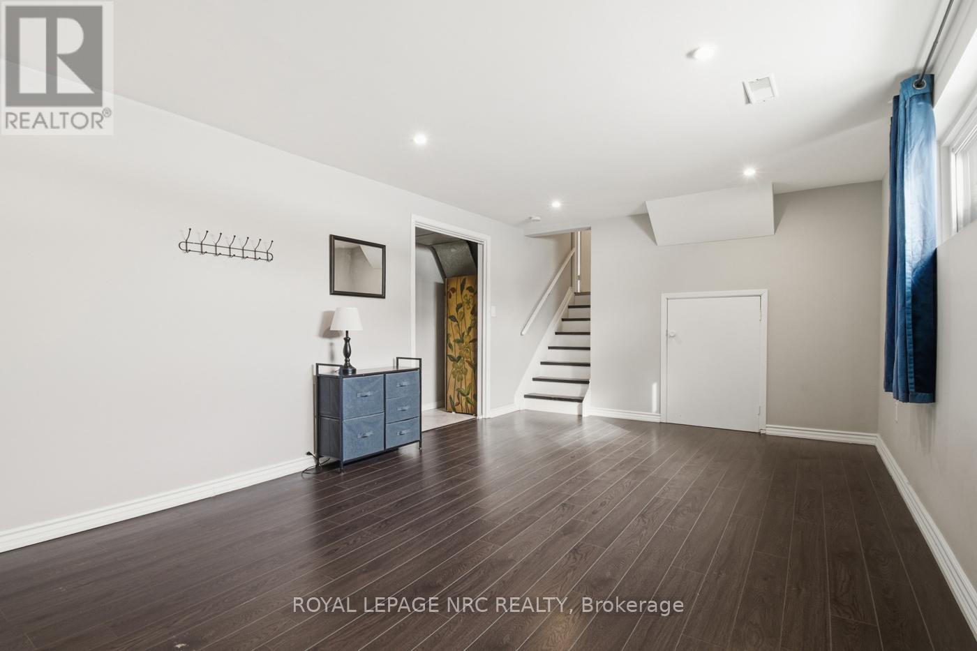 29 Beachview Drive, St. Catharines, Ontario  L2N 3W4 - Photo 36 - X12740794